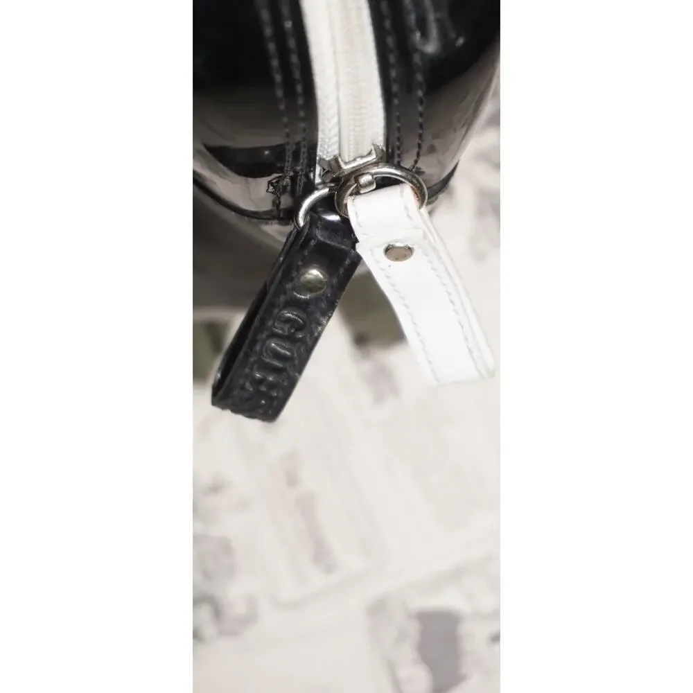 Vintage Y2K Guess Accessories description 2000s material